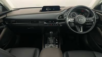 2022 MAZDA CX-30 interior