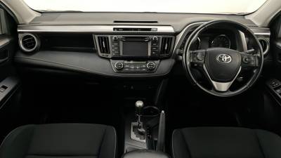 2018 TOYOTA RAV4 interior