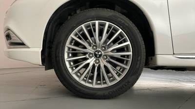2020 MITSUBISHI OUTLANDER gallery