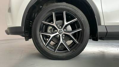 2018 TOYOTA RAV4 gallery