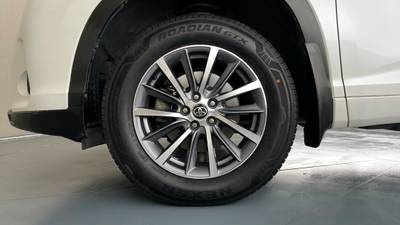 2019 TOYOTA KLUGER gallery