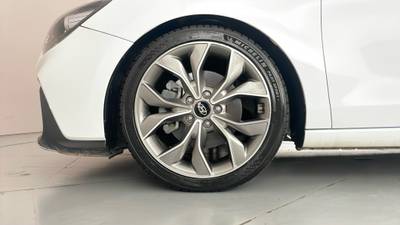 2023 HYUNDAI i30 gallery