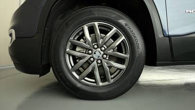 2019 HOLDEN ACADIA gallery