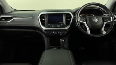 2019 HOLDEN ACADIA interior