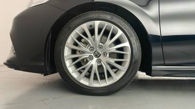 2020 TOYOTA CAMRY gallery