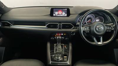 2019 MAZDA CX-8 interior