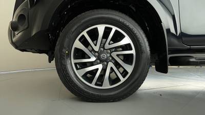 2017 NISSAN NAVARA gallery