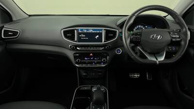 2019 HYUNDAI IONIQ interior