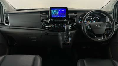 2022 FORD TRANSIT CUSTOM interior