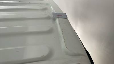 2021 ISUZU NLR imperfections