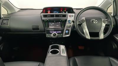2021 TOYOTA PRIUS V interior