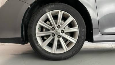2017 TOYOTA AURION gallery