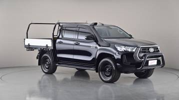 2021 TOYOTA HILUX