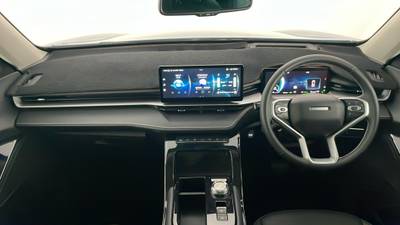 2023 GWM HAVAL H6 interior