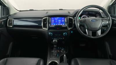 2020 FORD EVEREST interior