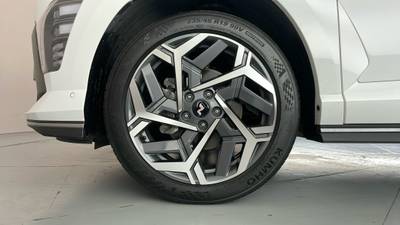 2023 HYUNDAI KONA gallery