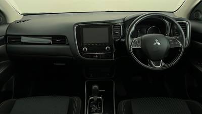 2019 MITSUBISHI OUTLANDER interior