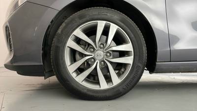2017 HYUNDAI I30 gallery