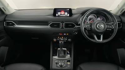 2019 MAZDA CX-5 interior