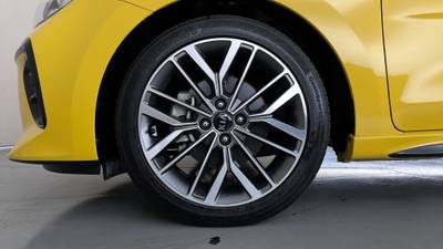 2019 KIA RIO gallery