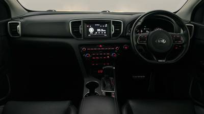 2017 KIA SPORTAGE interior
