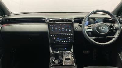 2022 HYUNDAI TUCSON interior