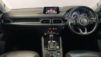 2018 MAZDA CX-5 interior