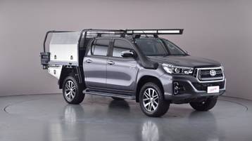 2019 TOYOTA HILUX