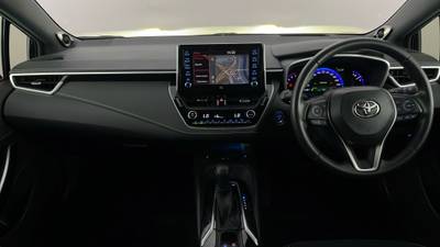 2020 TOYOTA COROLLA interior