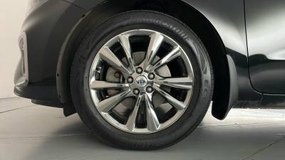 2018 KIA CARNIVAL gallery