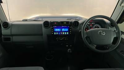 2023 TOYOTA LANDCRUISER 70 SERIES interior
