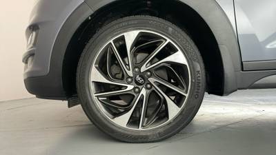 2019 HYUNDAI TUCSON gallery