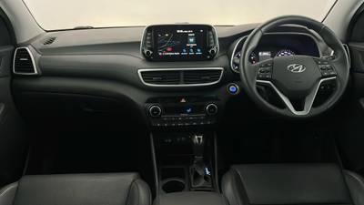 2019 HYUNDAI TUCSON interior
