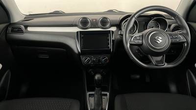2023 SUZUKI SWIFT interior