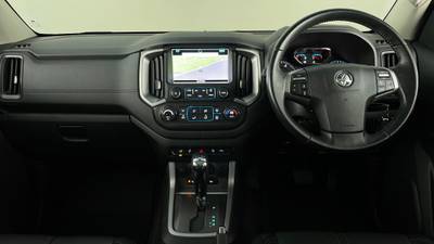 2019 HOLDEN TRAILBLAZER interior