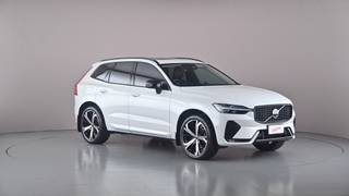2023 VOLVO XC60
