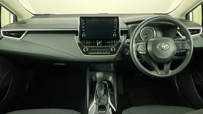 2021 TOYOTA COROLLA interior