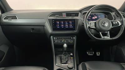 2020 VOLKSWAGEN TIGUAN interior