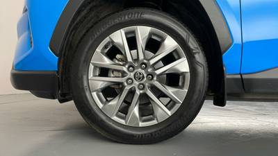 2019 TOYOTA RAV4 gallery