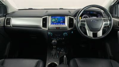 2021 FORD EVEREST interior