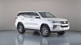 2018 TOYOTA FORTUNER