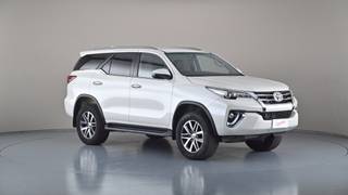 2018 TOYOTA FORTUNER