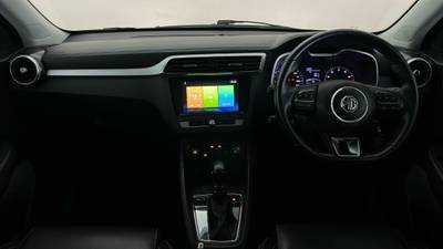 2021 MG ZS interior