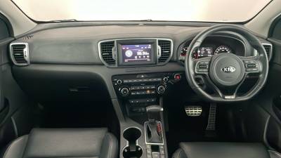 2016 Kia Sportage interior