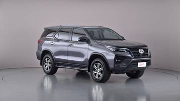 2022 TOYOTA FORTUNER