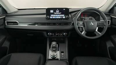 2022 MITSUBISHI OUTLANDER interior