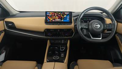 2023 NISSAN X-TRAIL interior