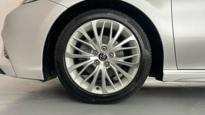 2017 TOYOTA CAMRY gallery