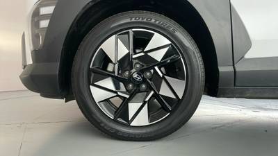 2023 HYUNDAI KONA gallery