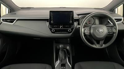 2020 TOYOTA COROLLA interior